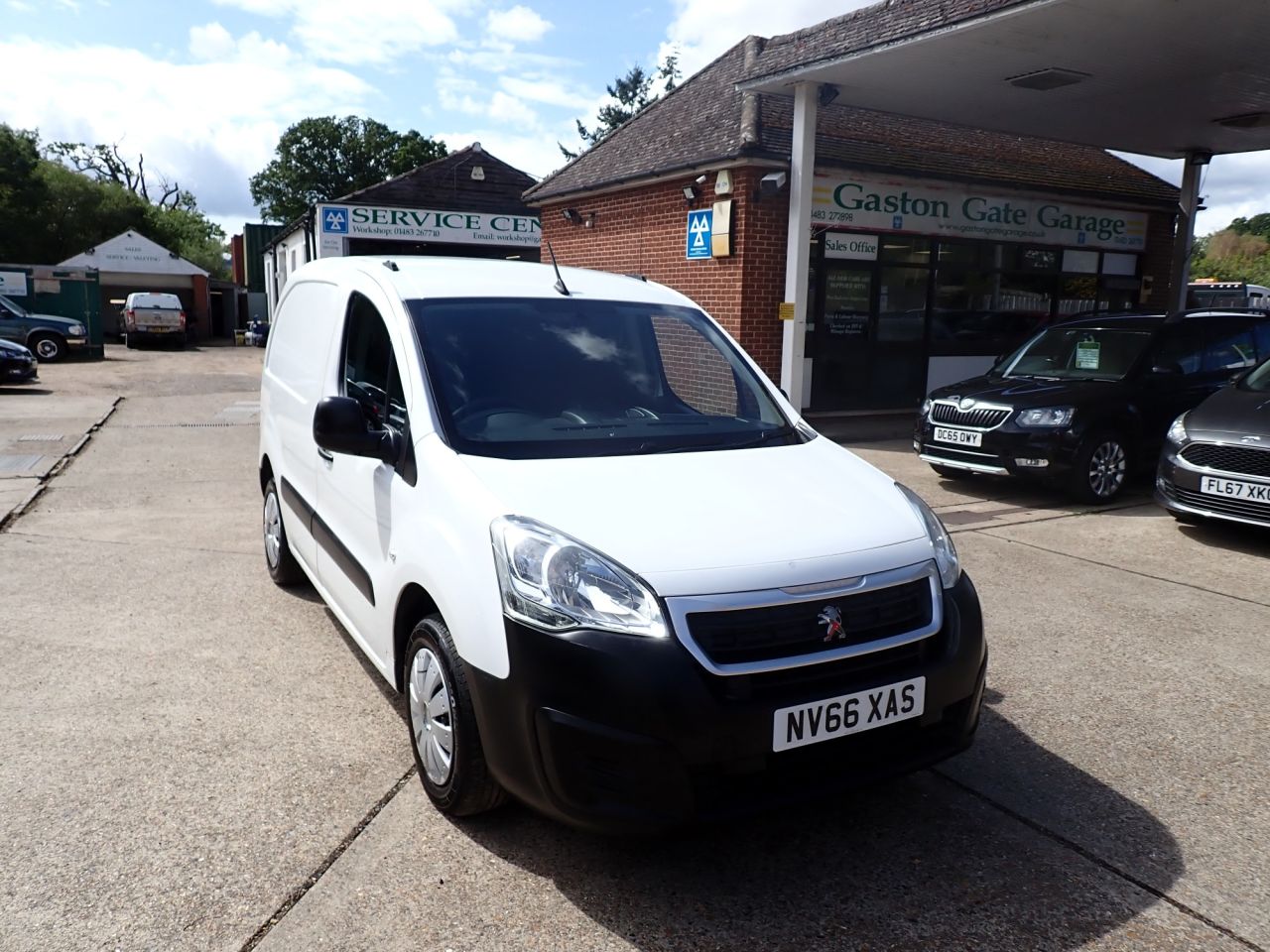 2017 PEUGEOT PARTNER for sale