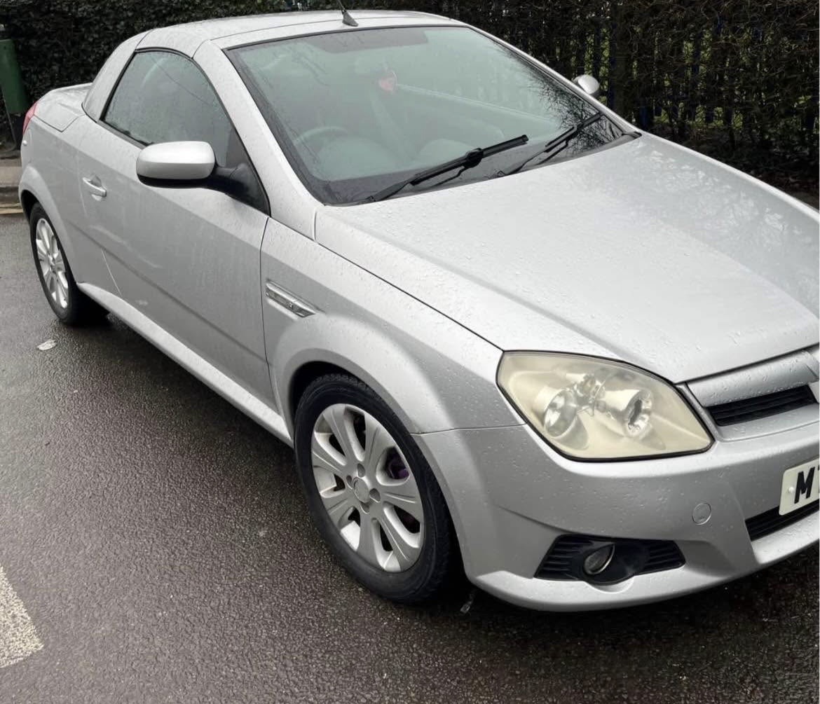 2006 VAUXHALL TIGRA for sale