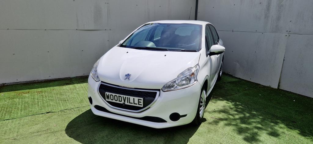 2014 PEUGEOT 208 for sale