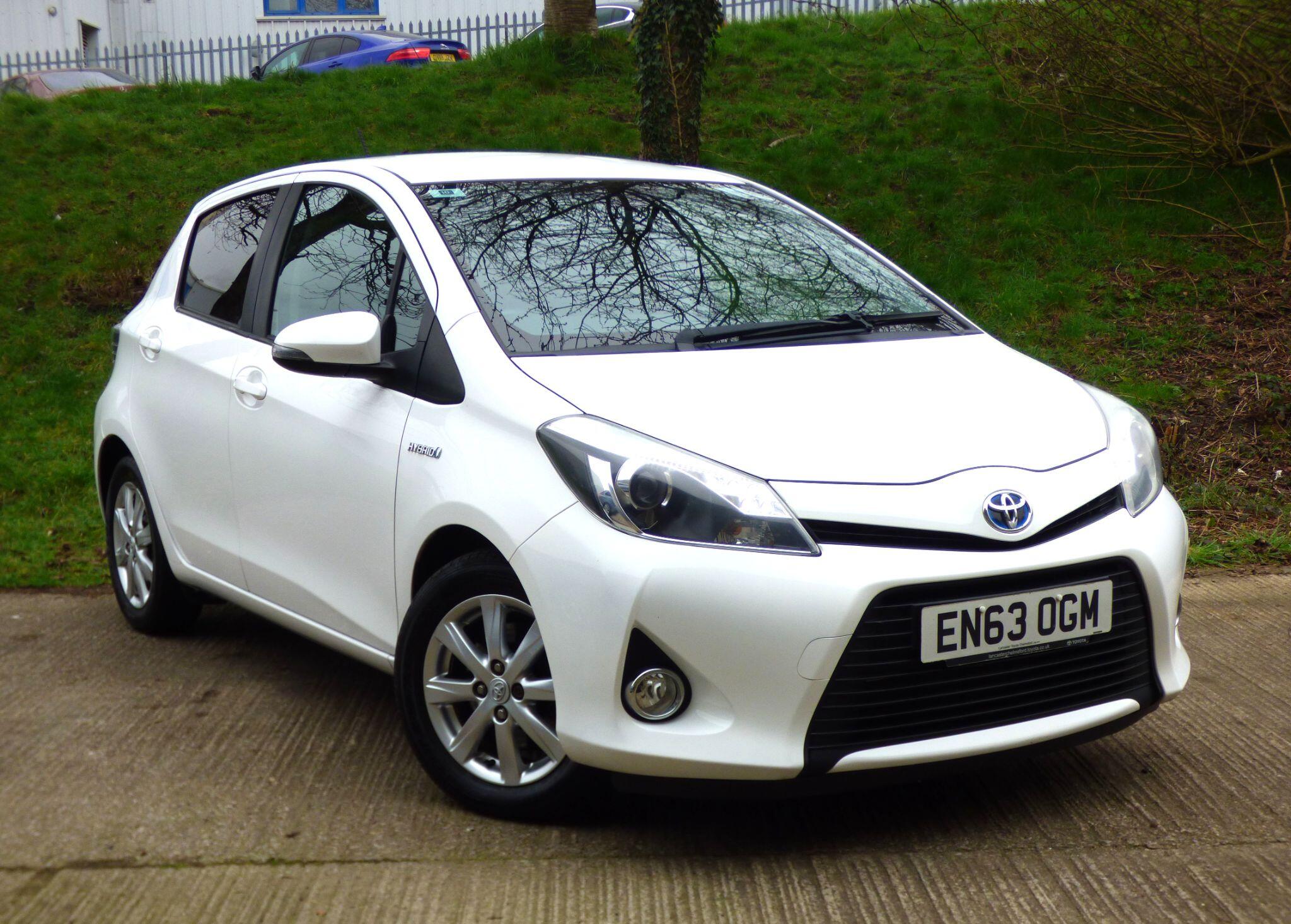 2014 TOYOTA YARIS for sale