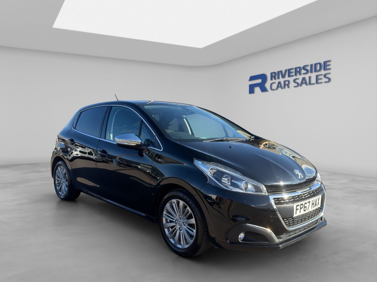 2017 PEUGEOT 208 for sale
