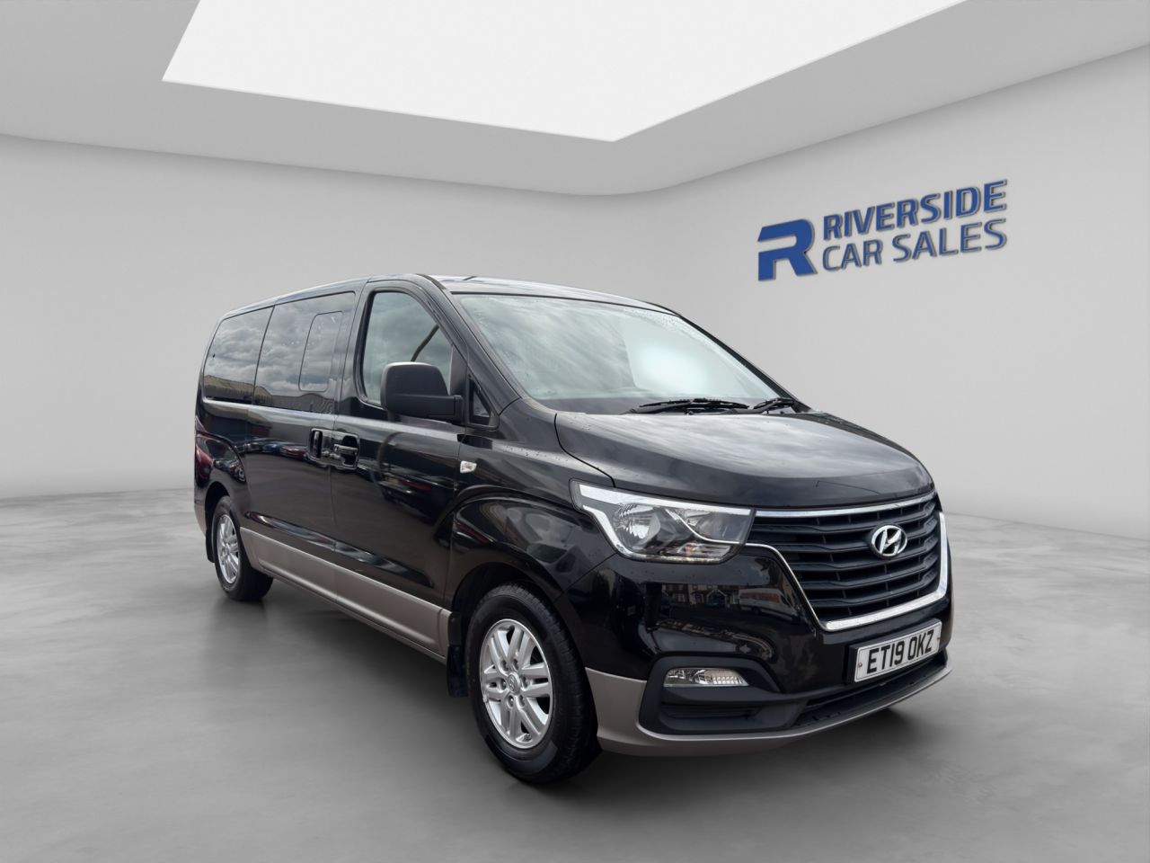 2019 HYUNDAI I800 for sale