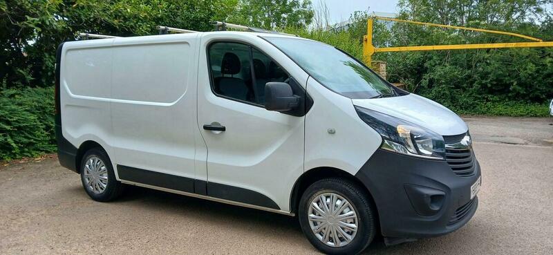 2019 VAUXHALL VIVARO for sale