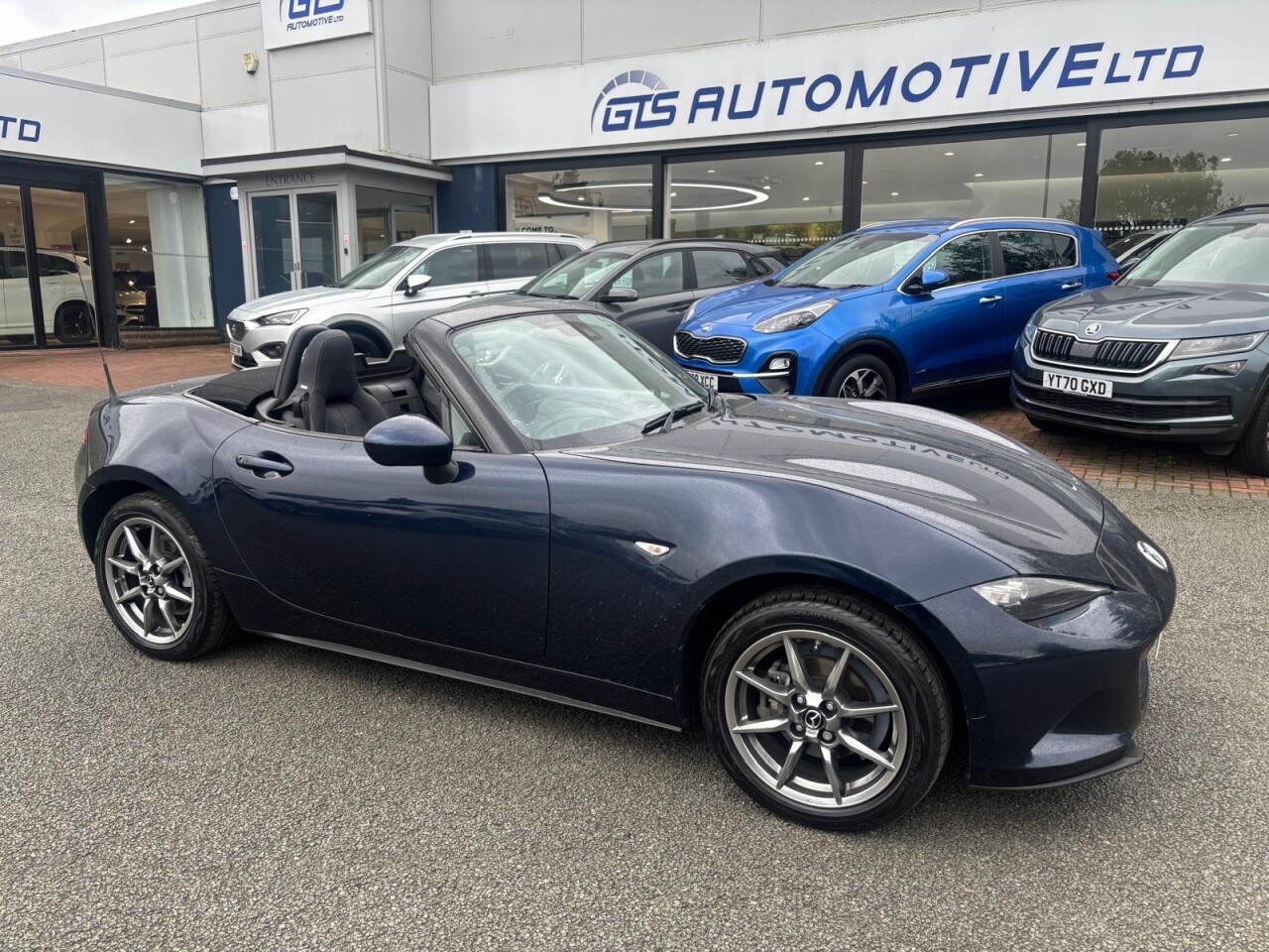 2023 MAZDA MX-5 for sale