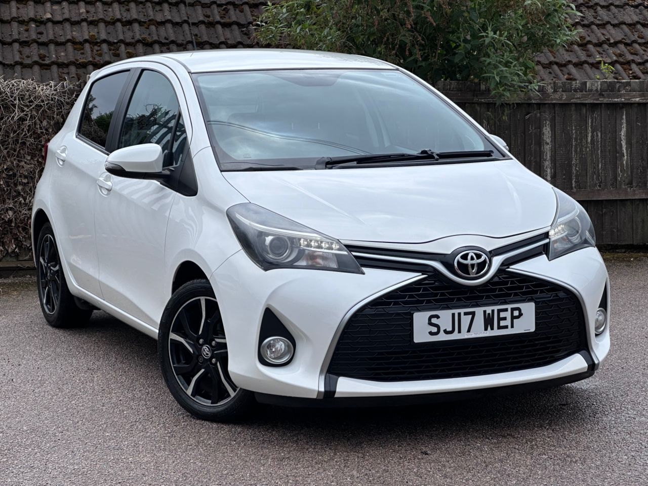 2017 TOYOTA YARIS for sale