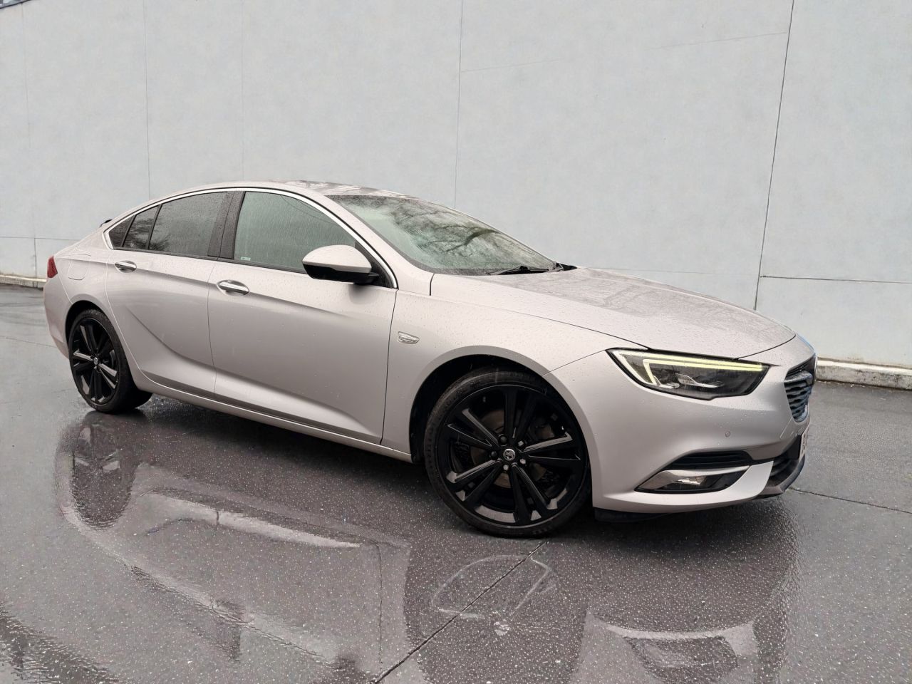 2017 VAUXHALL INSIGNIA for sale