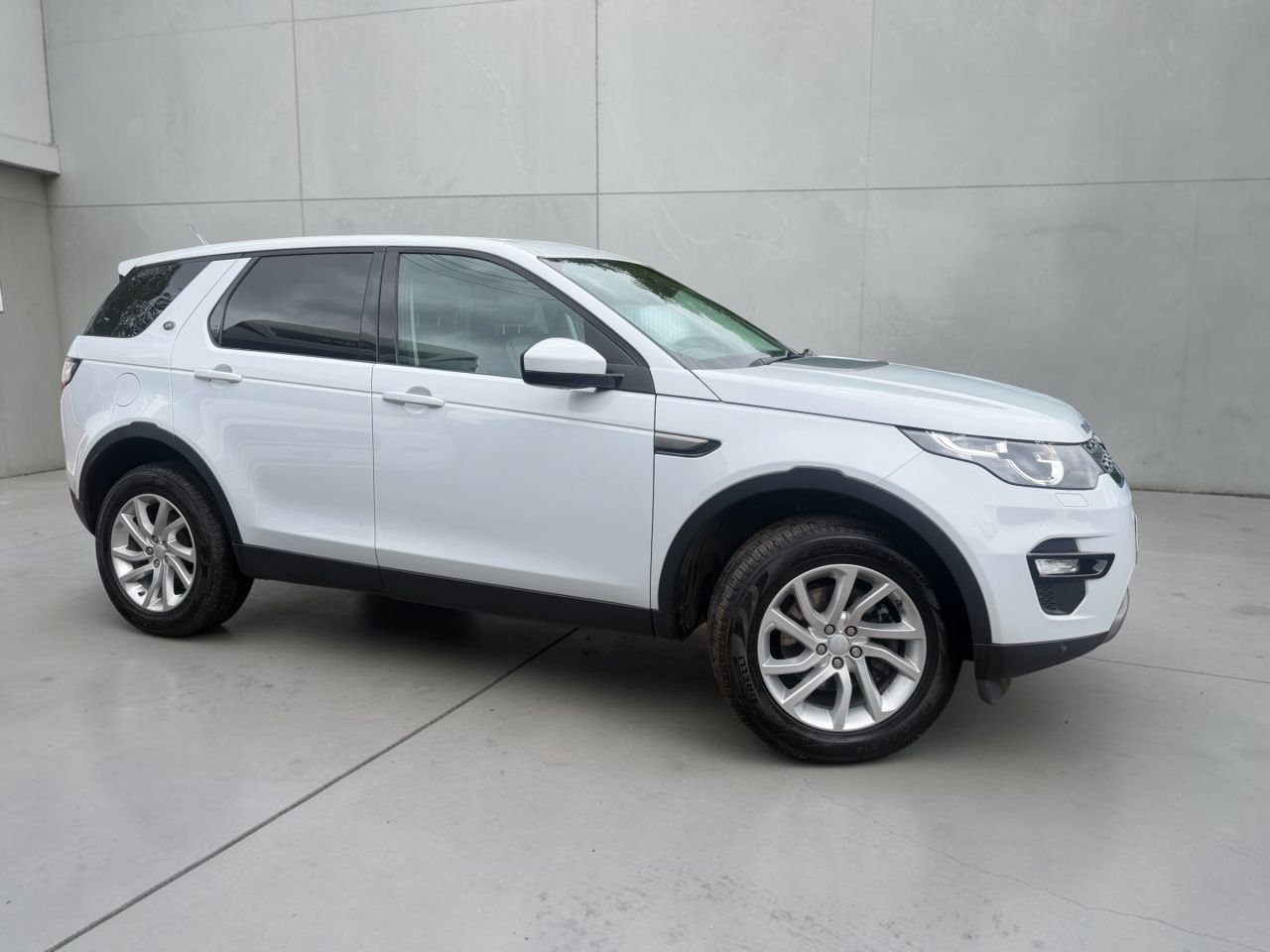 2017 LAND ROVER DISCOVERY SPORT for sale