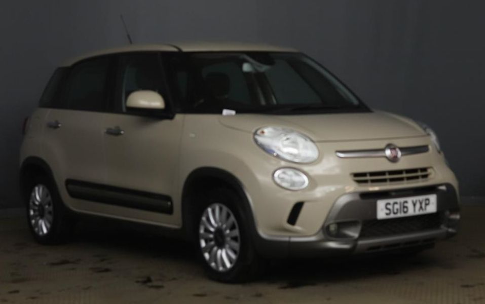 2016 FIAT 500L for sale