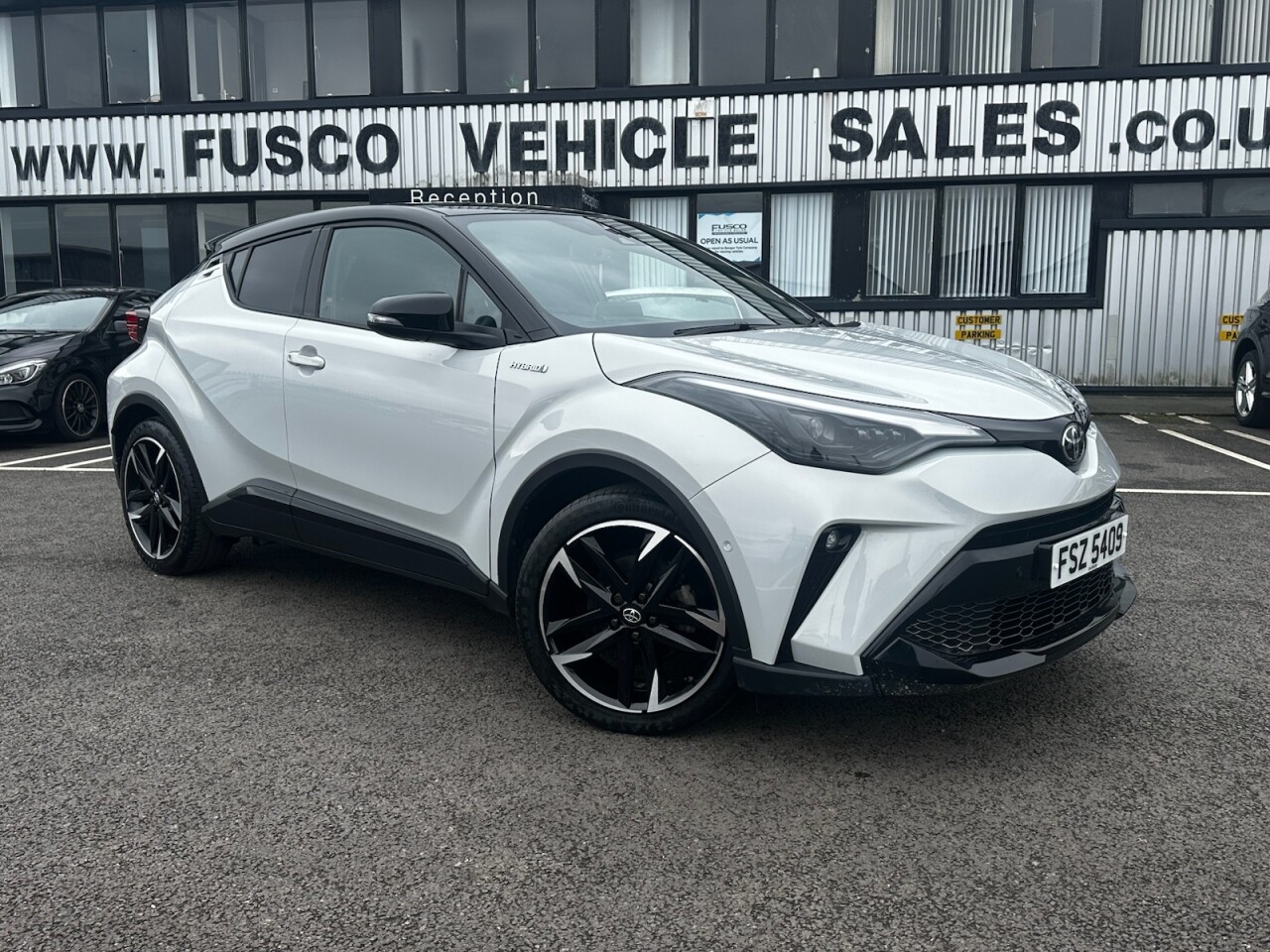 2021 TOYOTA C-HR for sale