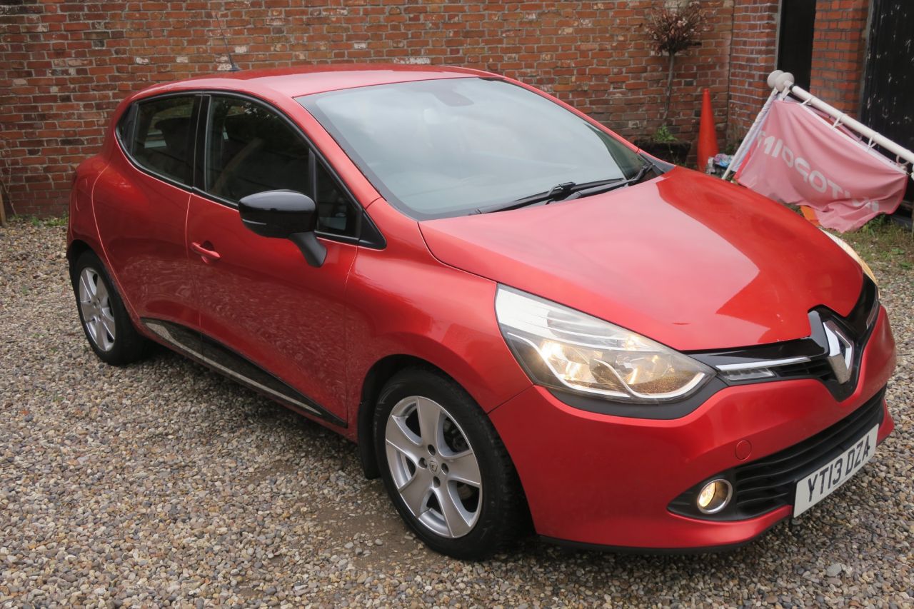 2013 RENAULT CLIO for sale