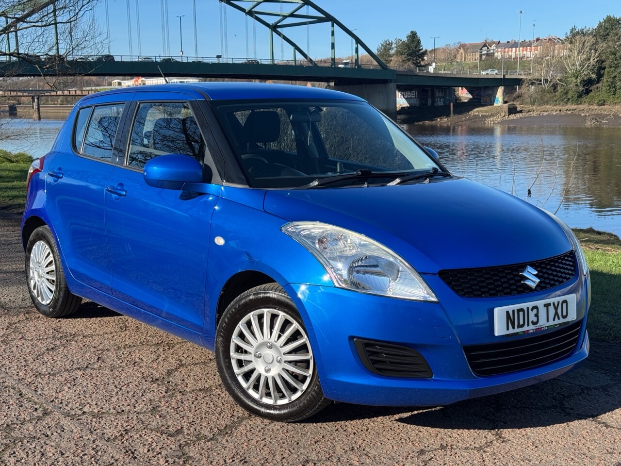 2013 SUZUKI SWIFT for sale