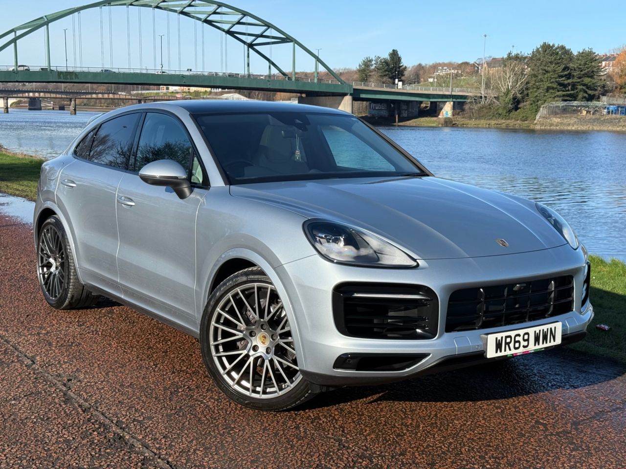 2019 PORSCHE CAYENNE for sale