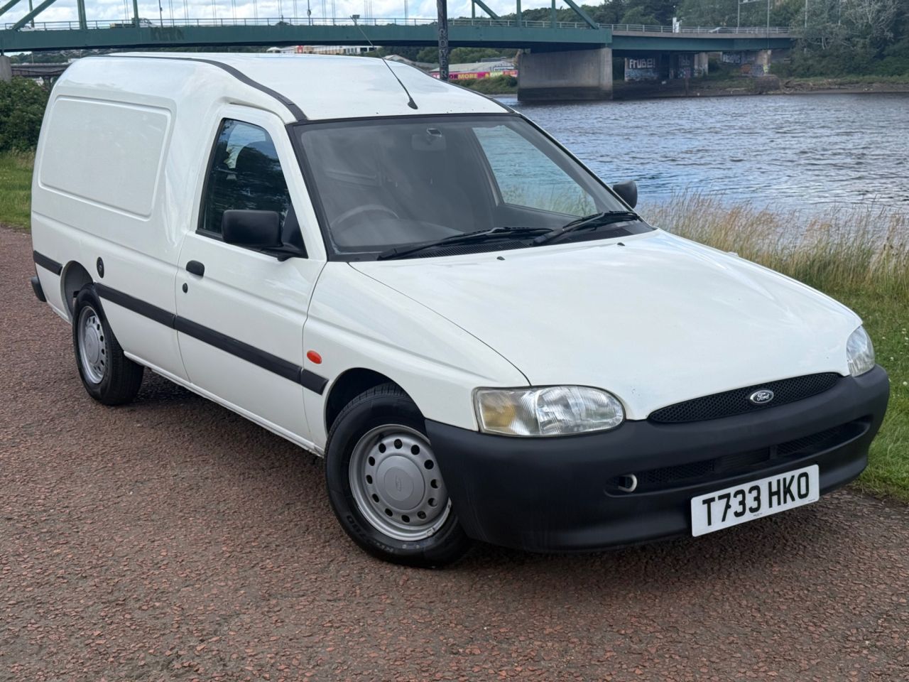 1999 FORD ESCORT for sale