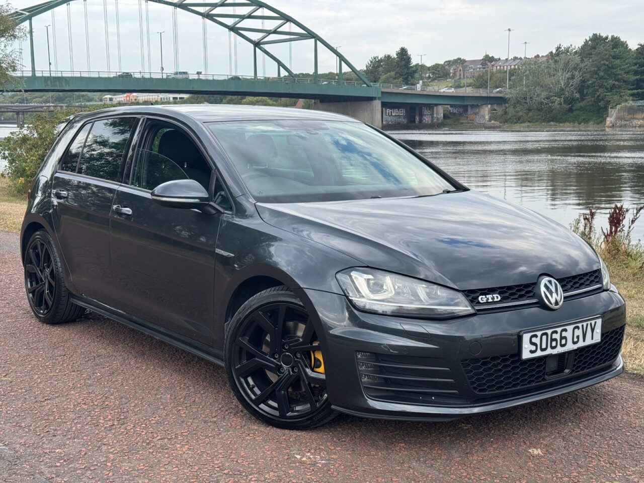 2016 VOLKSWAGEN GOLF for sale