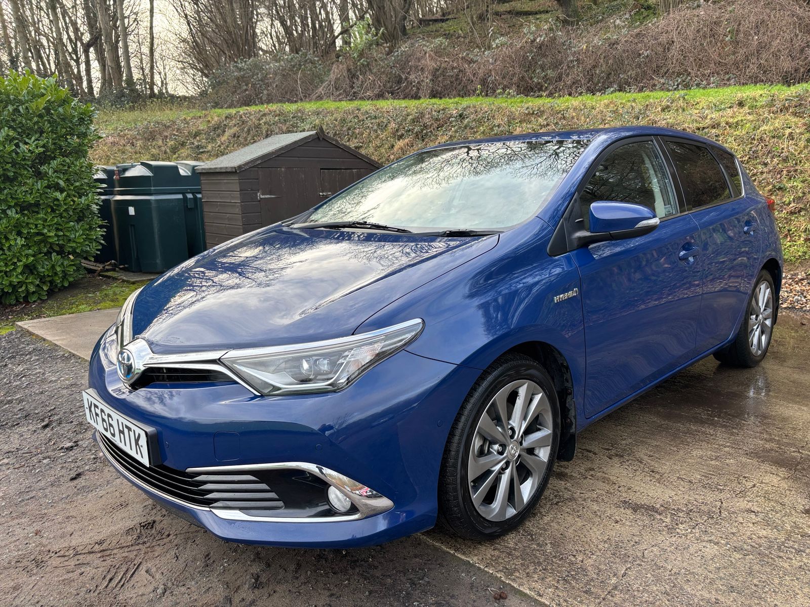 2017 TOYOTA AURIS for sale