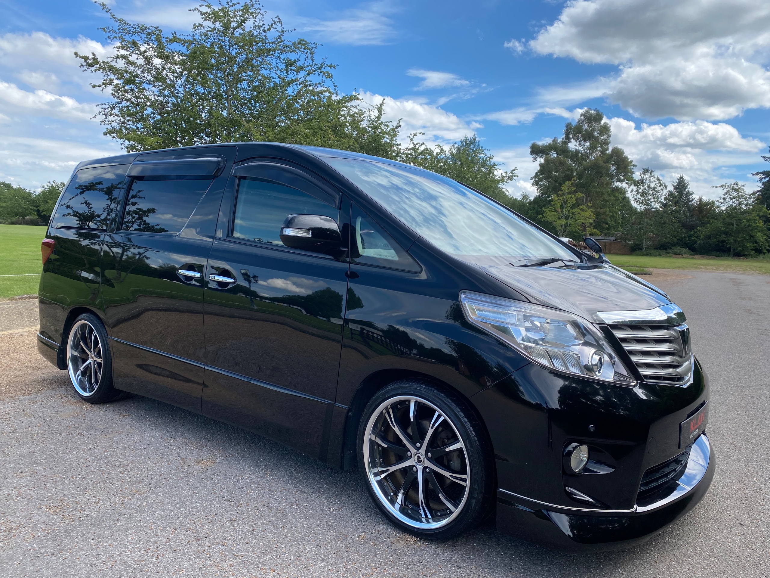 2009 TOYOTA ALPHARD for sale