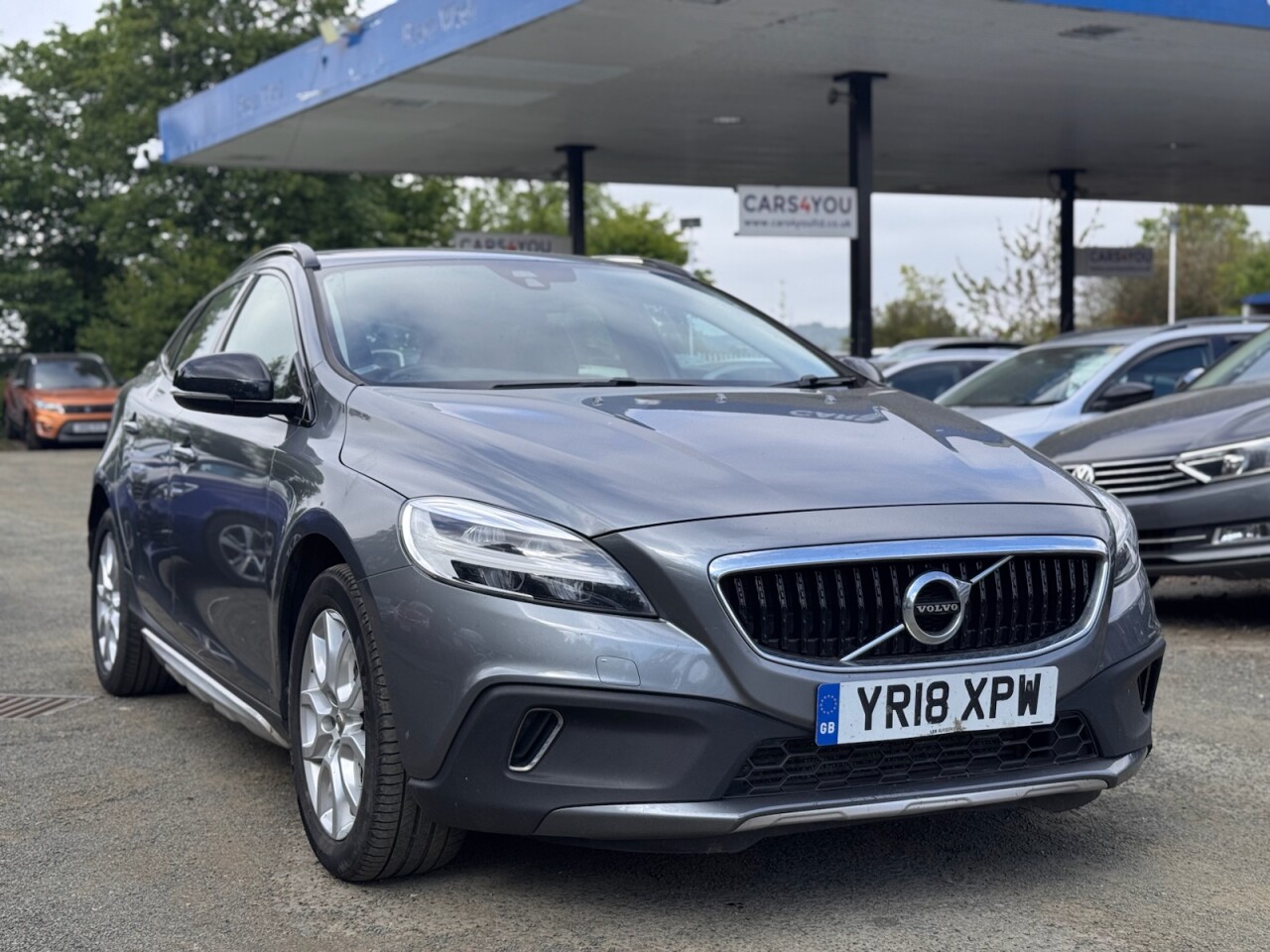 2018 VOLVO V40 CROSS COUNTRY for sale