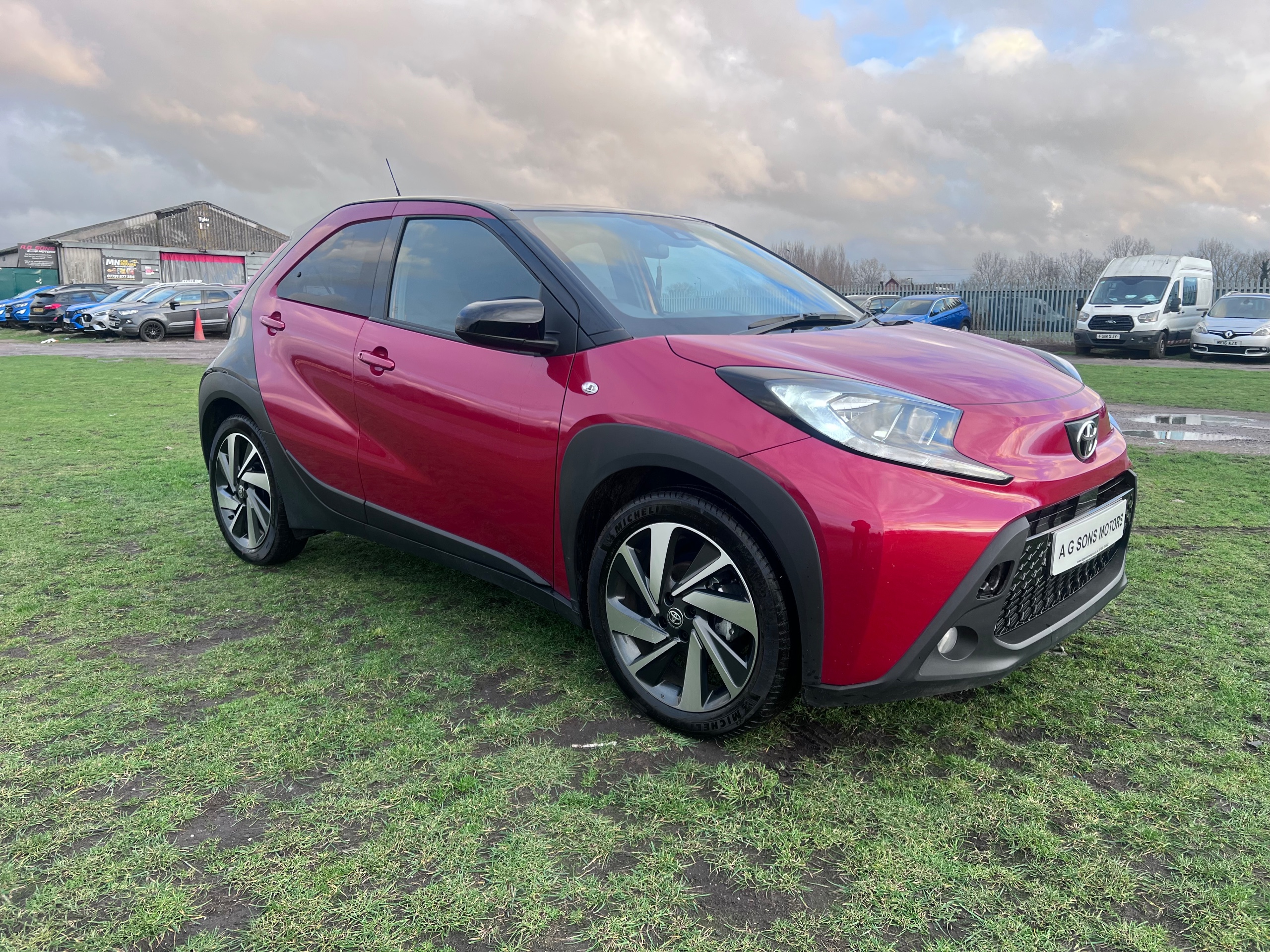 2025 TOYOTA AYGO X for sale