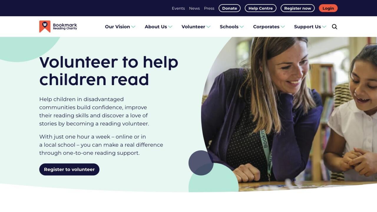 The volunteer page, headlined “Volunteer to help children read”, explaining that one hour a week online or in a local school can support a child, with a register button.