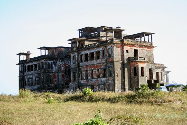 Bokor Palace Hotel