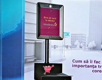 Custom app for telepresence robot