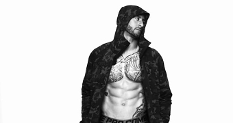 Roberto Serrini: Nike "Tech Pack Anthem"
