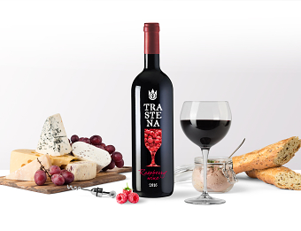 Wine label