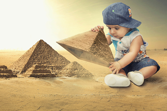 Playing with the Pyramids