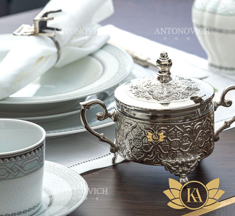 Outstanding Classic Luxury Dining Decor