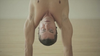 the hand-balancer