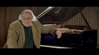 Pianos. pt - Vitorino D'Almeida
