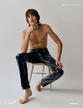 OLIVER FOR L'EFFRONTE JOURNAL