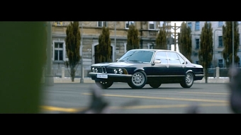 GOING RETRO WITH BMW
