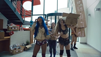 "WWE - Packing Up" - Sound by Aaron Taffel