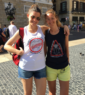 Hen-do t-shirts