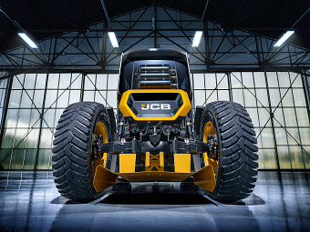 JCB World's Fastest Tractor Promo Image 3