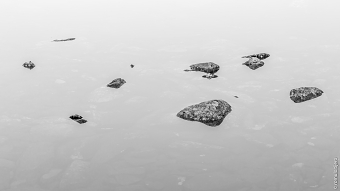 Minimal [B&W]