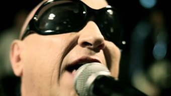 La Mosca - Y te vas (Official Music Video)