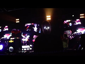 Black Major Artist Reel