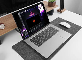 Landing page in progress. Audio positivo.