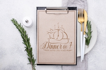 Dinner@7 - Logo/Social Media Design