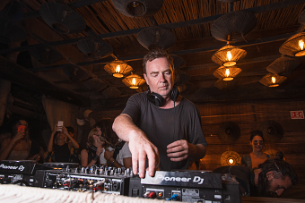 Nick Warren - Vagalume Tulum