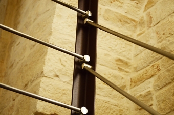 Scala corten con tubolari in acciaio