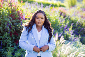 Outdoors On Location Portraits Natural Light Photoshoot