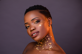 STUDIO BEAUTY FASHION PORTRAITS