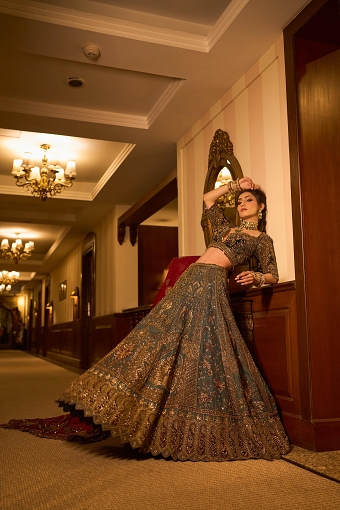 Editorial~Weds~Style