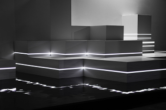 Light Fountain — Immersive Light Installation