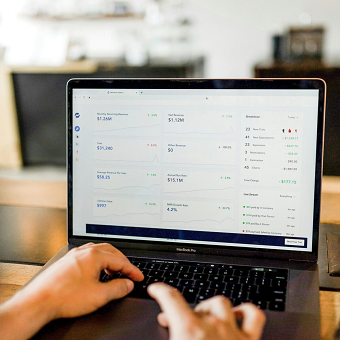 Stacking Wins: +22% Free-Trial Conversion through Compounding CRO Testing