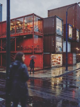 Container