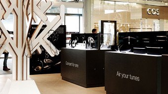 B&W Westfield pop up shop panels